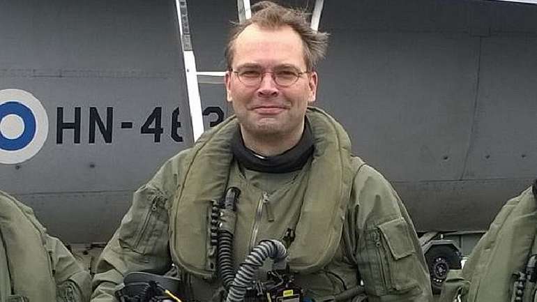 Фінляндії слід негайно проситися у НАТО, – ексміністр Юссі Нійністьо