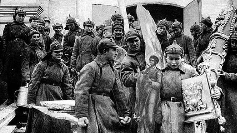 "Червоні визволителі" з Московії у Києві (січень-лютий 1918 року)
