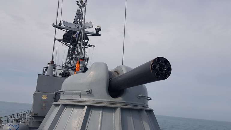 Патрульний катер «Прилуки» відпрацював практичні стрільби в акваторії Чорного моря