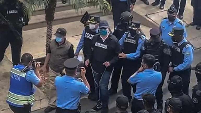 Президента-наркомана заарештували... у Гондурасі