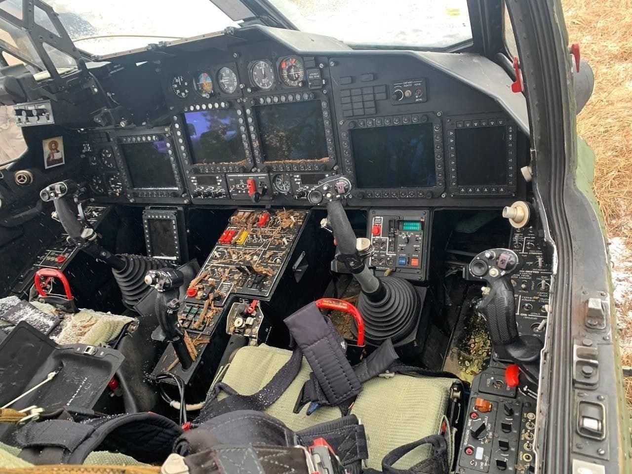 У повітряному бою український гелікоптер збив Ка-52 «Алігатор» ординських окупантів_3