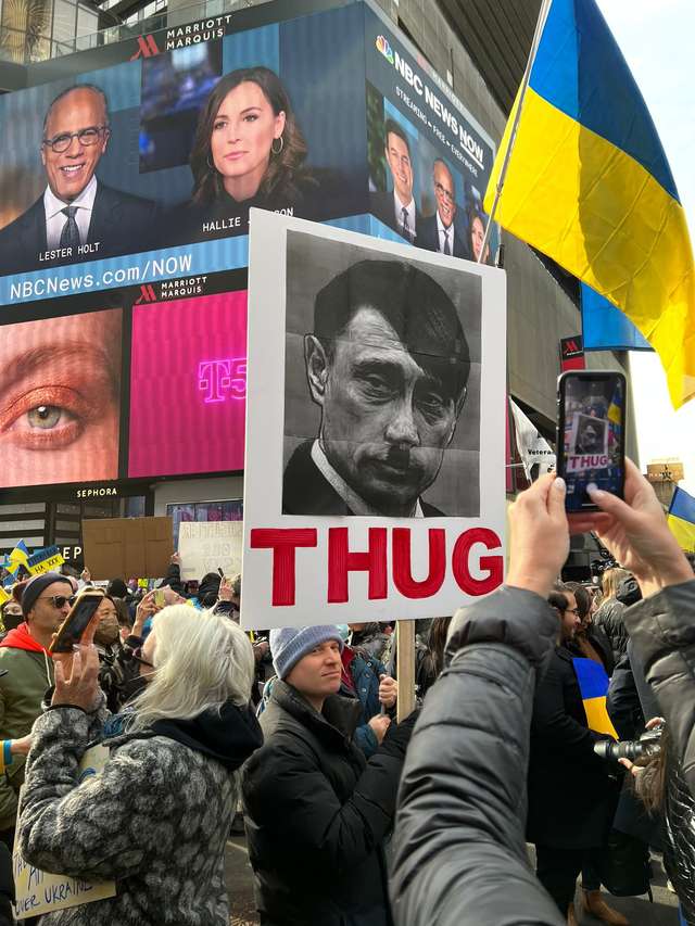 #StandWithUkraine Українці в Нью-Йорку вчора вийшли на мітинг_4