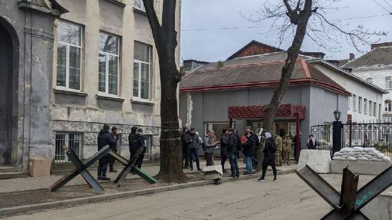 На Західній Україні порушують права мобілізованих військовослужбовців