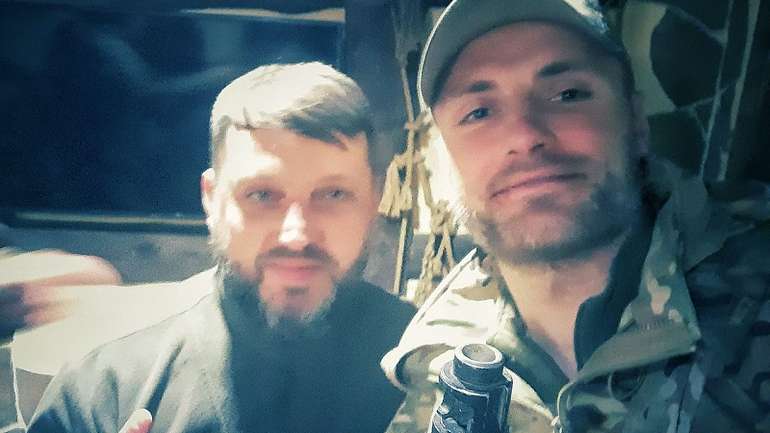 Над Авдіївкою майорять червоно-чорні стяги завзятого резистансу