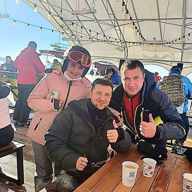 Січень 2022 року. Зеленський у Буковелі