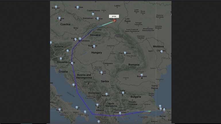 Угорщина закрила повітряний простір для українського літака, який летів з Туреччини до Польщі