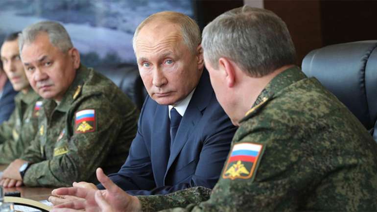 Військові в Росії повалять Путіна?