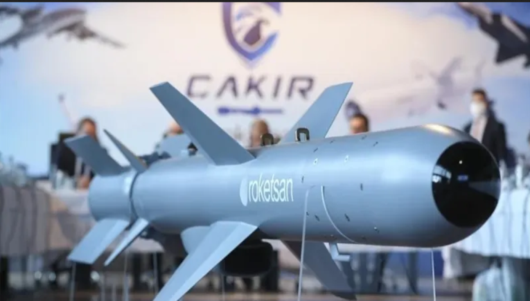 Туреччина презентувала свою нову крилату ракету