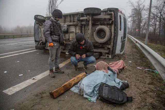 Фото з Бучі та околиць після тимчасової окупації російськими вбивцями 