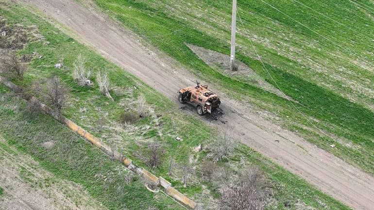ЗСУ знищили колону ворожої техніки у Херсонській області