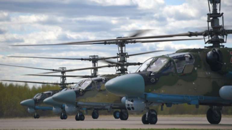 На кордоні з Харківщиною росіяни скупчили 90 ударних гелікоптерів
