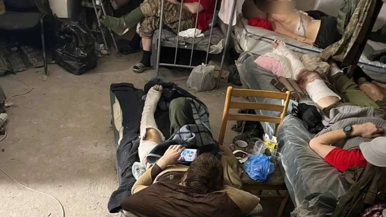 Поранені оборонці «Азовсталі» буквально гниють живцем, – Маріупольська міська рада