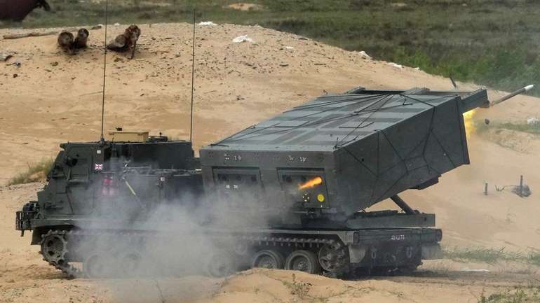 РСЗВ М270 MLRS