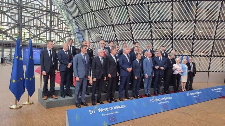 Європа мусить негайно відмовитися від своєї безхарактерності