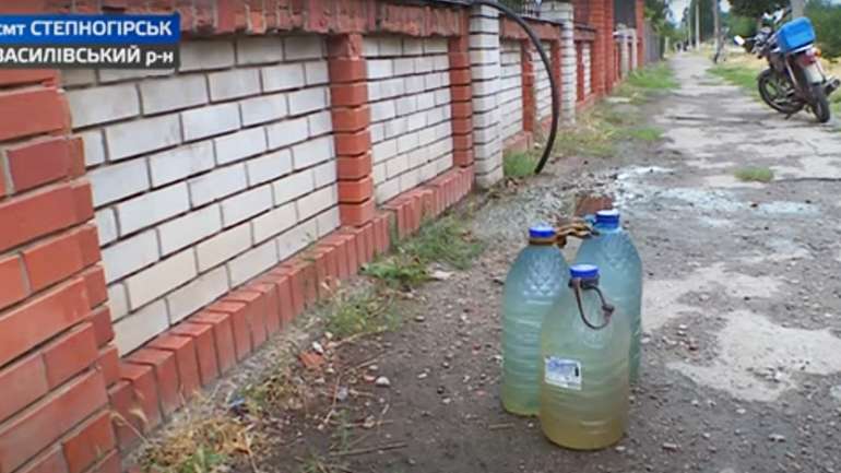 Жителі прифронтового Степногірська на Запоріжжі потребують води