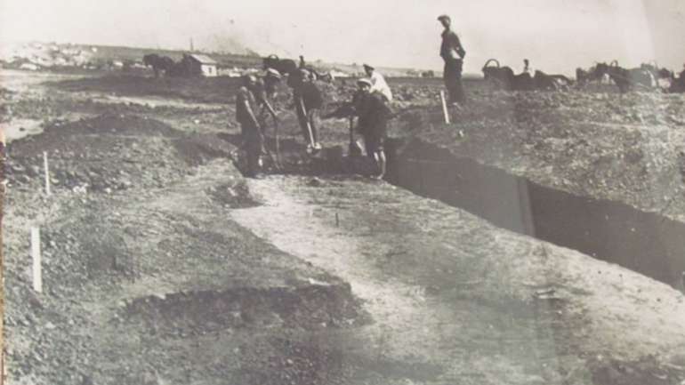 Феномен масових могильників Маріуполя