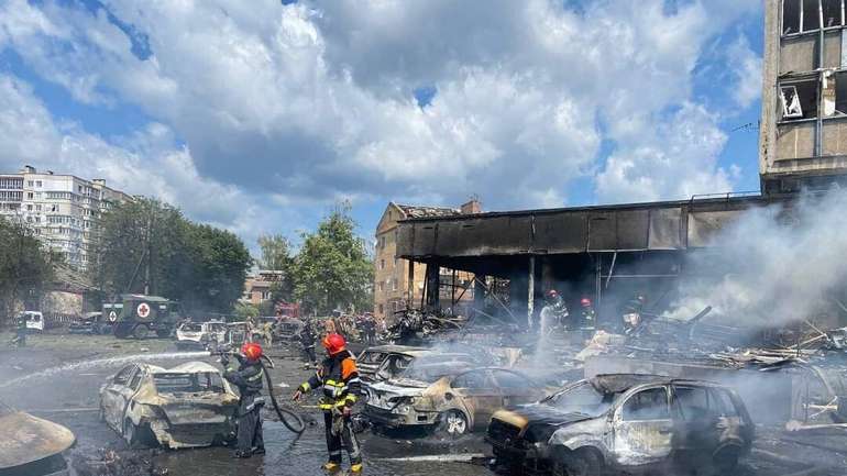 Результат ракетного удару по Вінниці