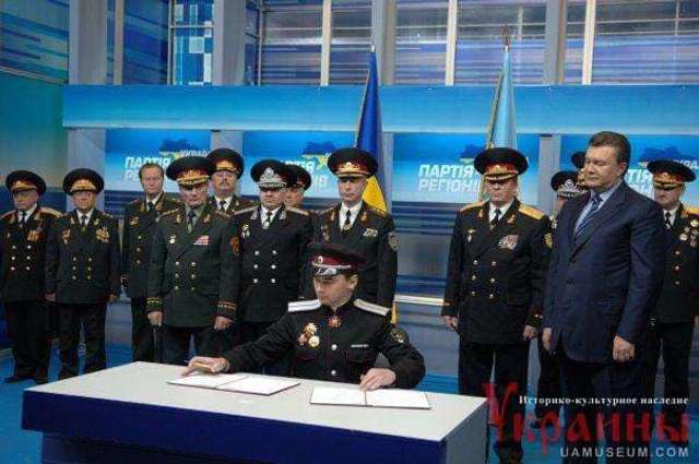 Окупанти посадили «на підвал» колаборанта Селіванова_1