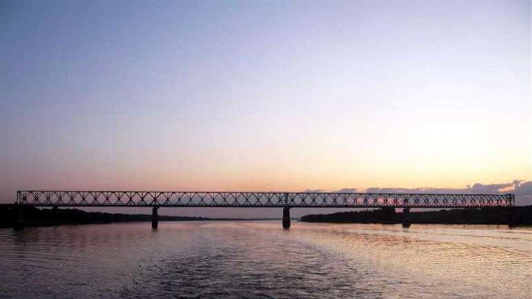 Залізничний Антонівський міст