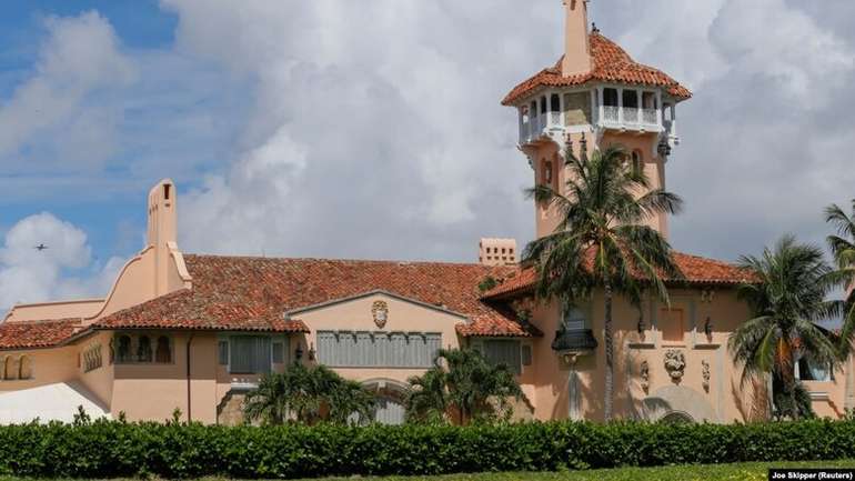 Резиденція Трампа Мар-а-Лаго, яку обшукали співробітники ФБР
