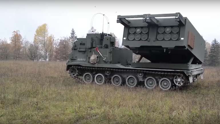 Британія передасть Україні ще три системи залпового вогню M270 MLRS