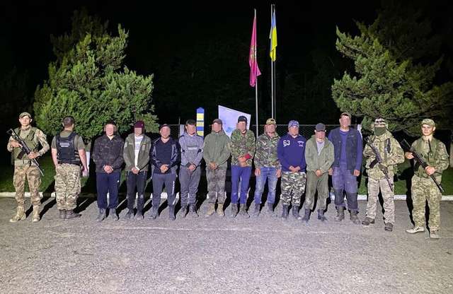 ДПСУ відзвітувала про затриманих на західному кордоні правопорушників_1