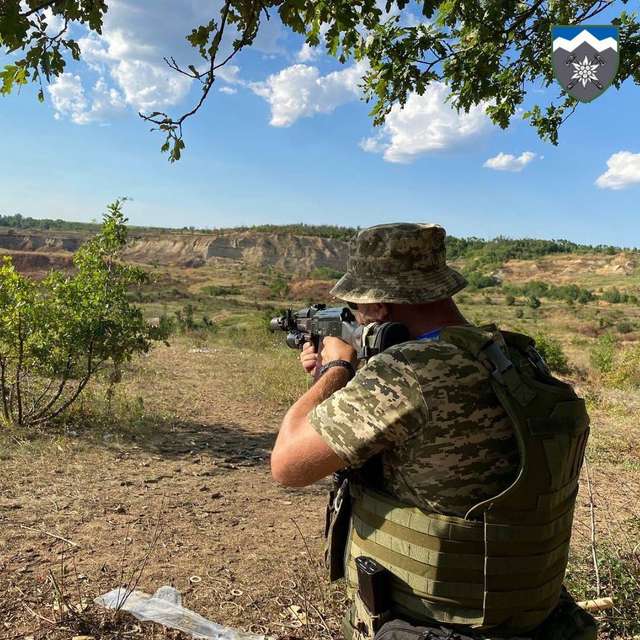 Воїни-«едельвейси» відточують уміння перед зустріччю з окупантами на передовій_1