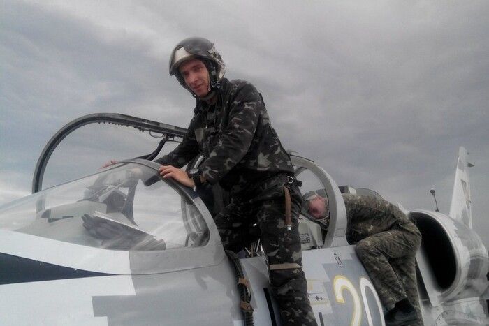 На війні проти російських загарбників загинув пілот Антон Листопад_1