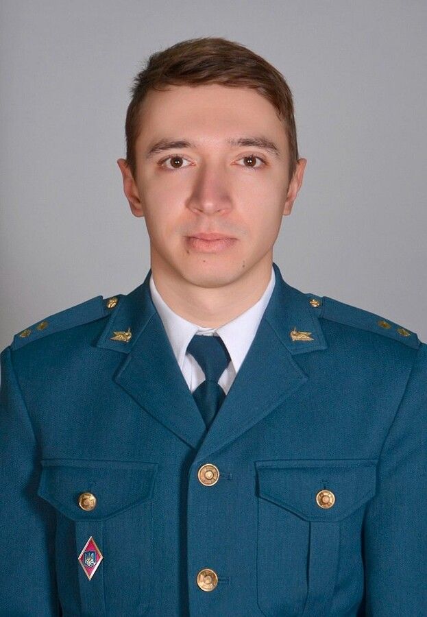 На війні проти російських загарбників загинув пілот Антон Листопад_4