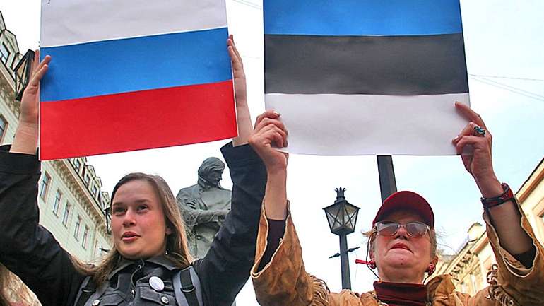 росіяни в Естонії вирішили протестувати проти заборони віз для громадян рф