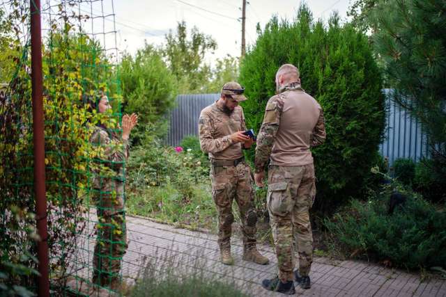 «Останній Бастіон» вітає головреда з врученням бойової нагороди_6