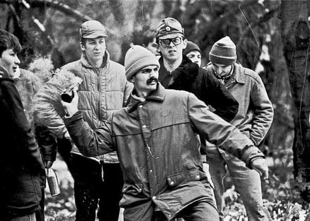 УНСО до штурму, УНА до влади..._5