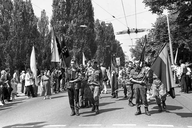 УНСО до штурму, УНА до влади..._9