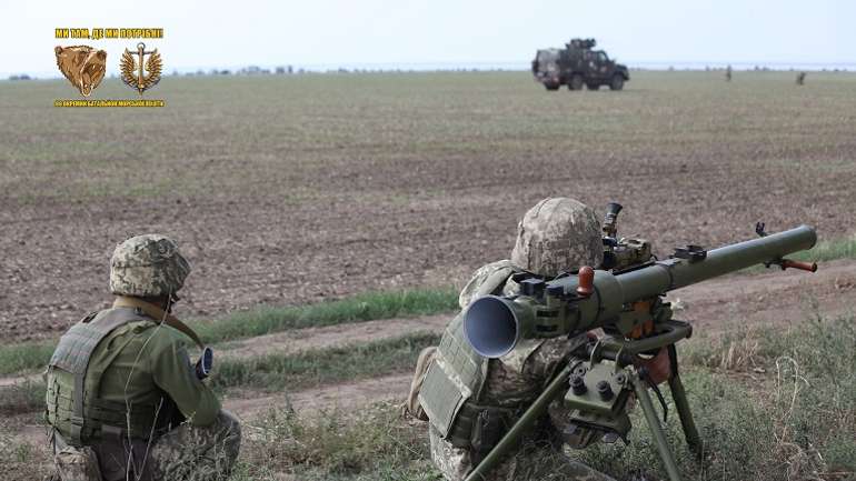 Українські морпіхи показали, як вчаться здійснювати наступ