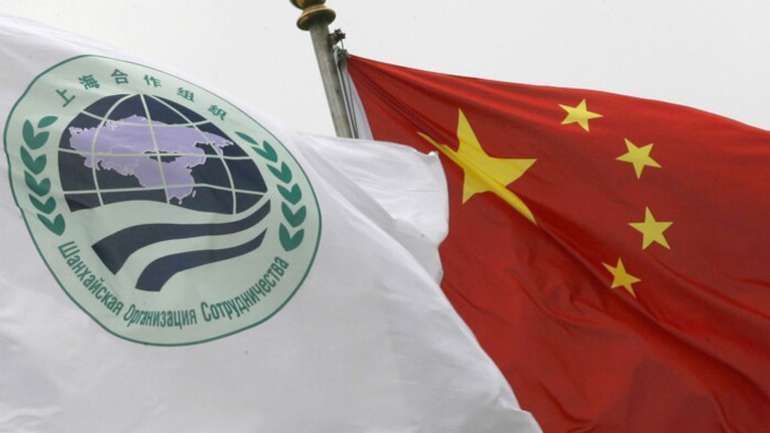 Китай продовжує підминати під себе економіку московії