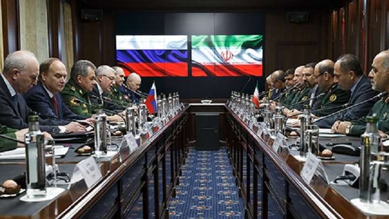 Попри протести Іран готується до війни з Азербайджаном