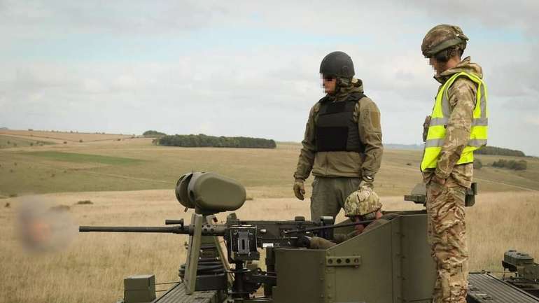 У Великій Британії розпочали підготовку молодших командирів ЗСУ