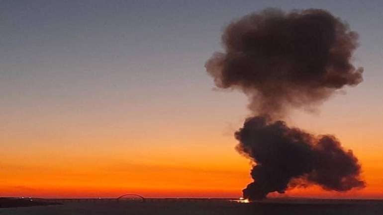 Керченський міст підірвано