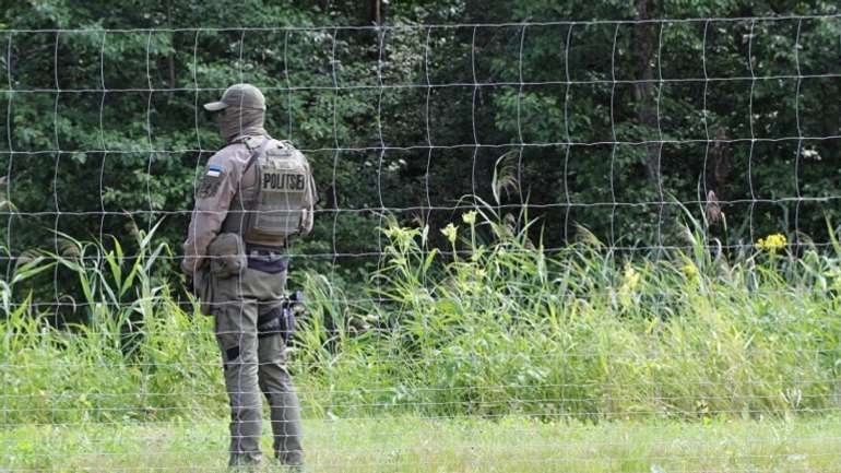 Естонські прикордонники дискримінують українських біженців