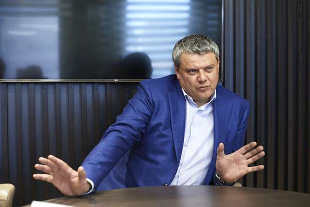 Зеленський продовжує покривати злочинця Татарова_5