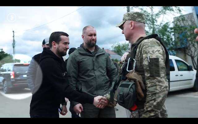 Кирило Тимошенко використовує авто, передане Україні для гуманітарних цілей_3