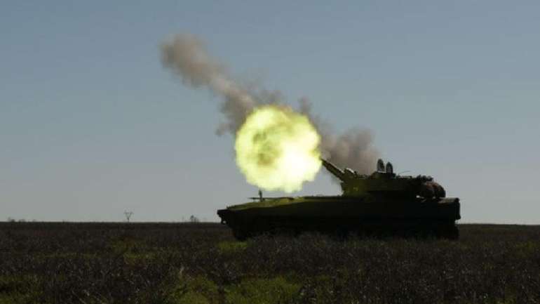 Штурмовики 10 бригади показали, як випалюють російську нечисть у степах Донбасу