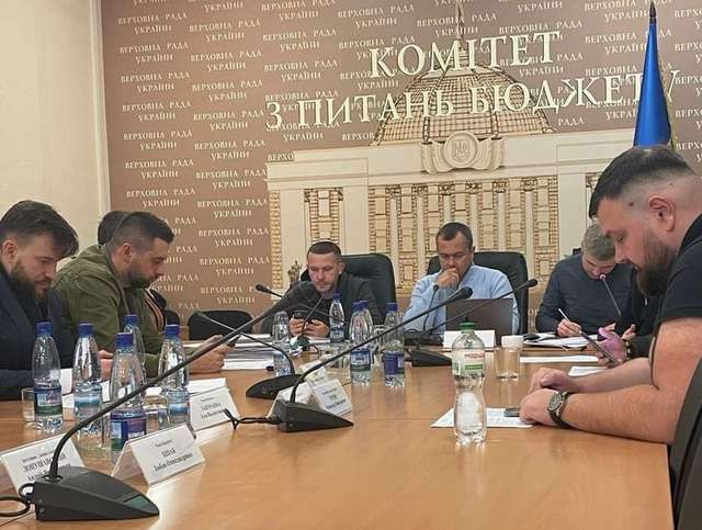 На телемарафон – мільярди, а на освіту – копійки_1