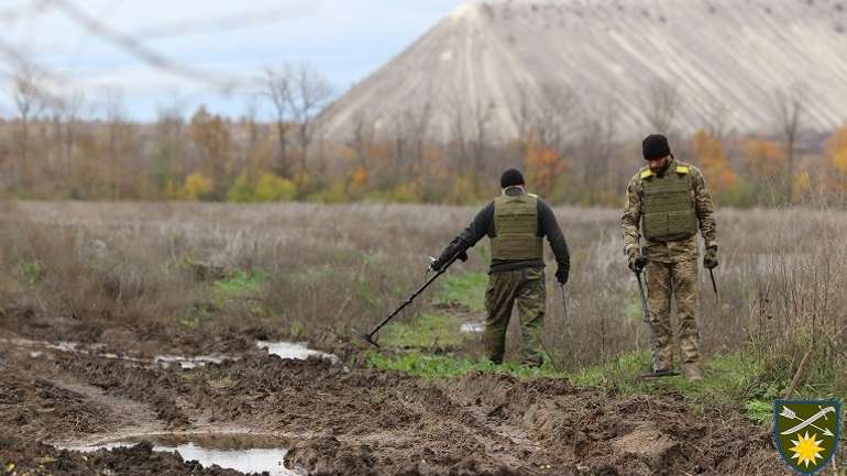 Сапери 66 ОМБр показали, як розміновують звільнену Донеччину