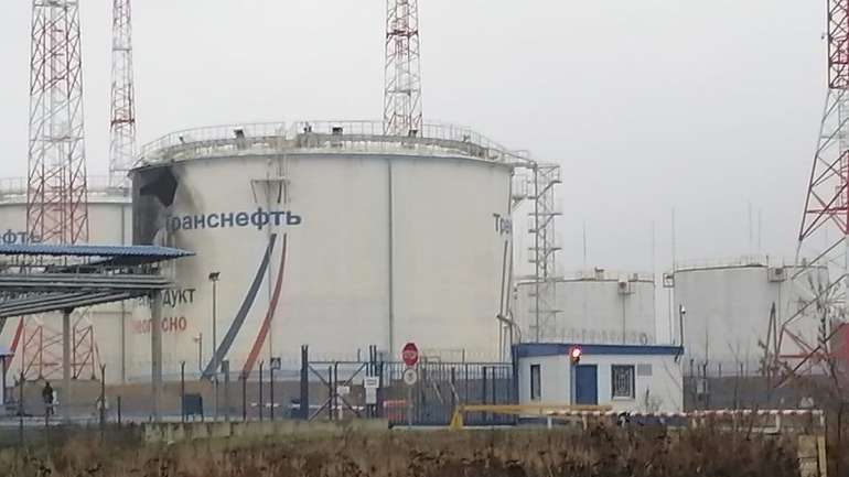 На росії безпілотник атакував нафтобазу "Транснєфті"