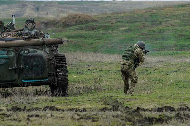 На Київщині відпрацьовують відсіч потенційному нападу білорусів_10