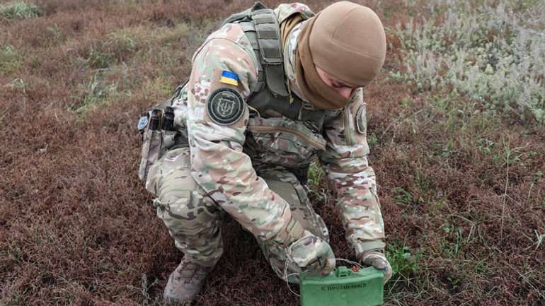 Нацгвардійці виявили мінний коридор на визволеній Харківщині