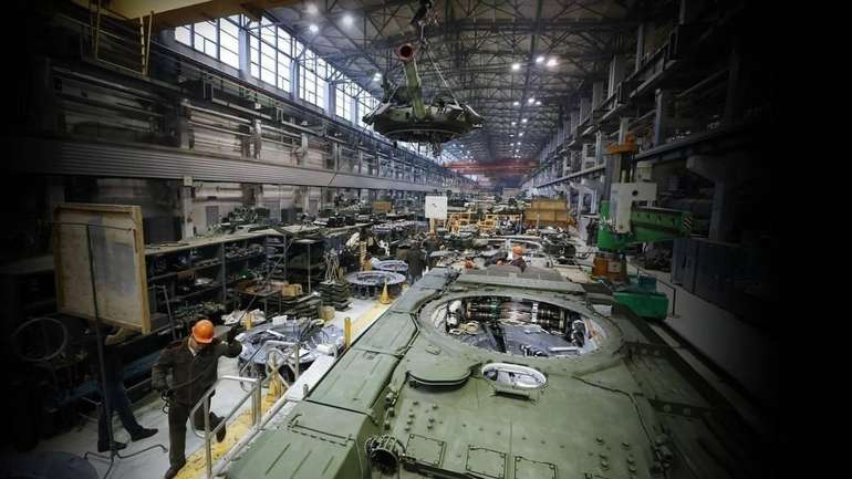 Цех по виробництву танків на "Уралвагонзаводі"