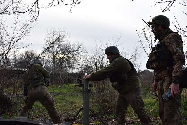 Лицарі 110 ОМБр імені Марка Безручка стоять на варті Авдіївки_9