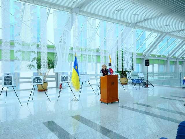 У Південній Кореї пройшла виставка української художниці_3